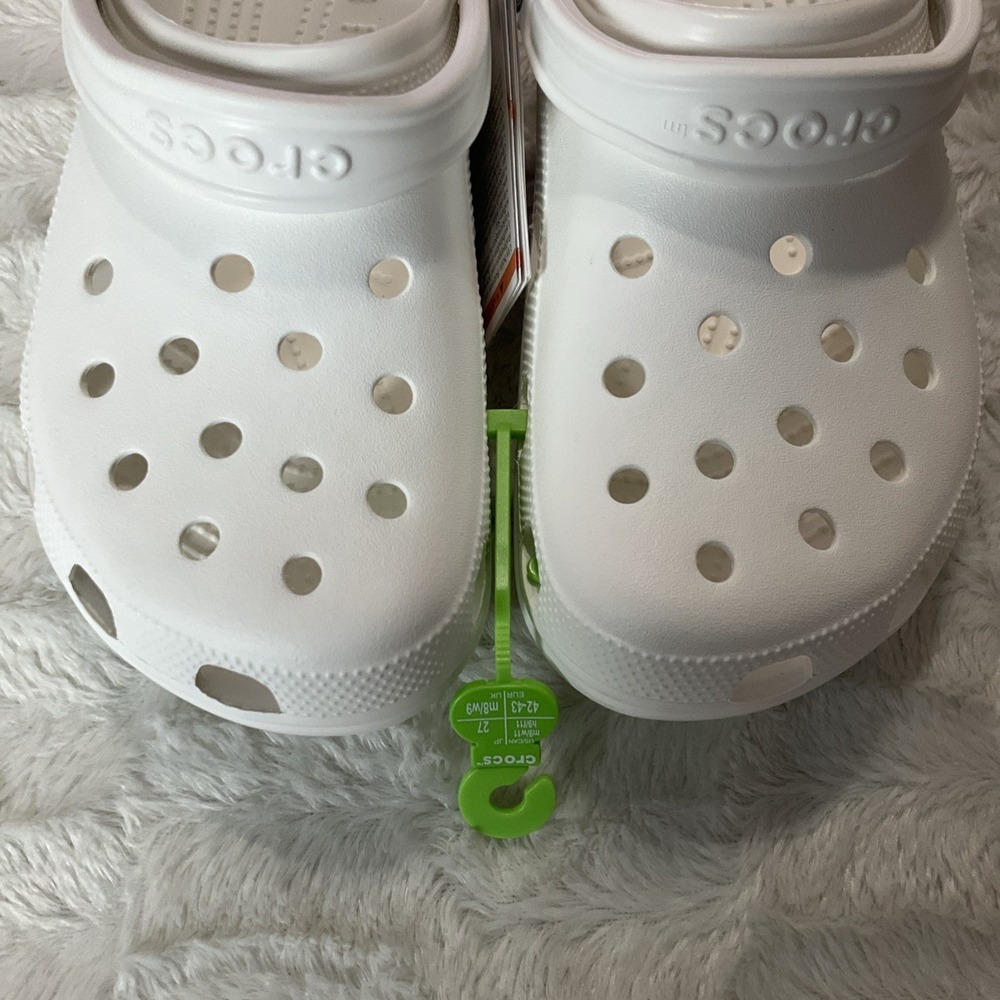 Crocs Classic Clog  White Mens Size 9 Womens Size 11 Slip On Comfort Lightweight - Picture 8 of 9